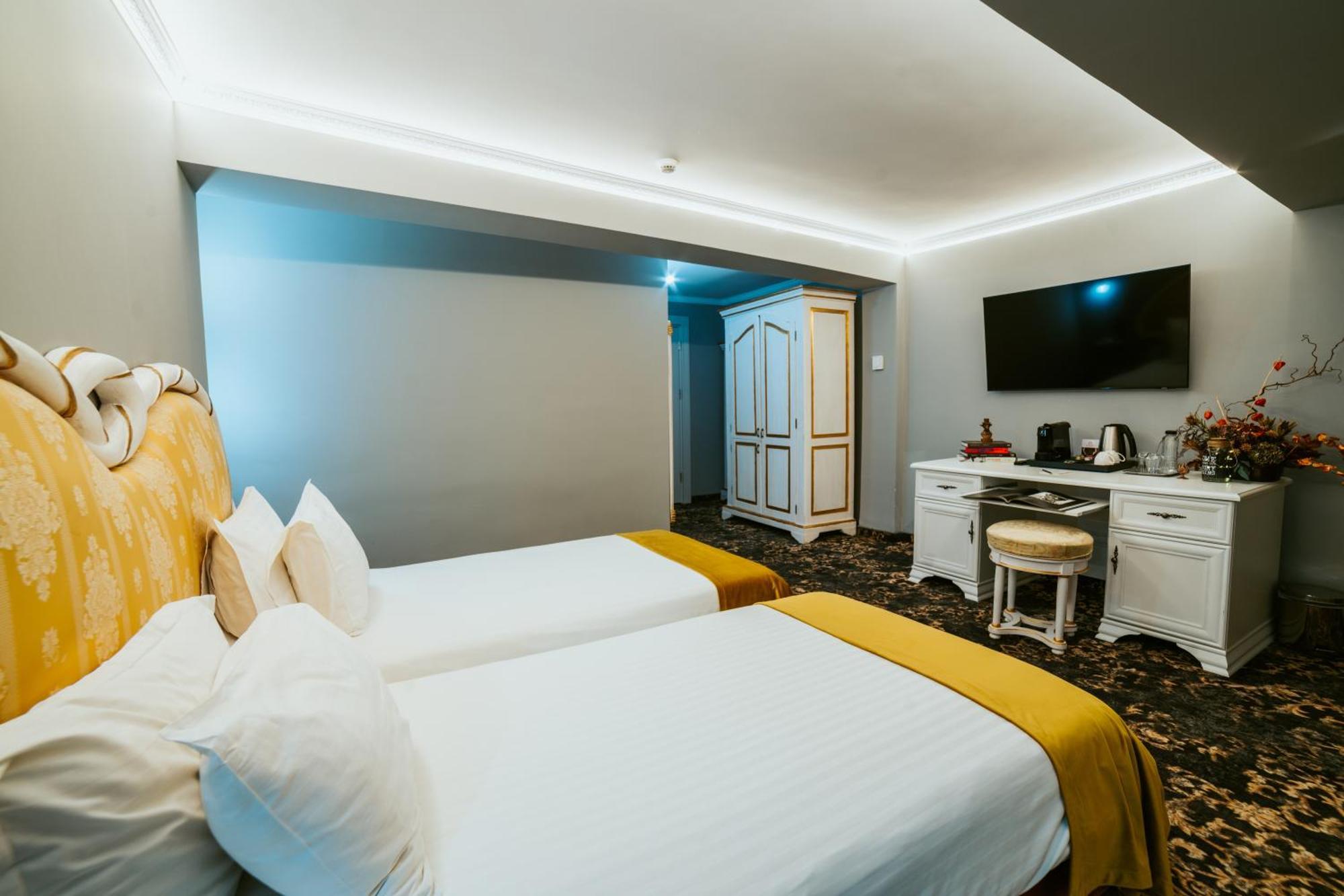 Sungarden Golf&Spa Resort Baciu  Exteriör bild