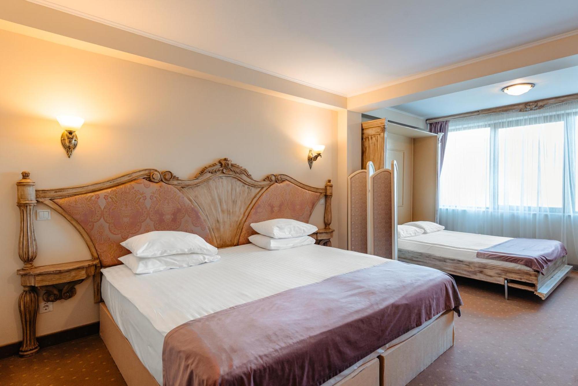 Sungarden Golf&Spa Resort Baciu  Exteriör bild