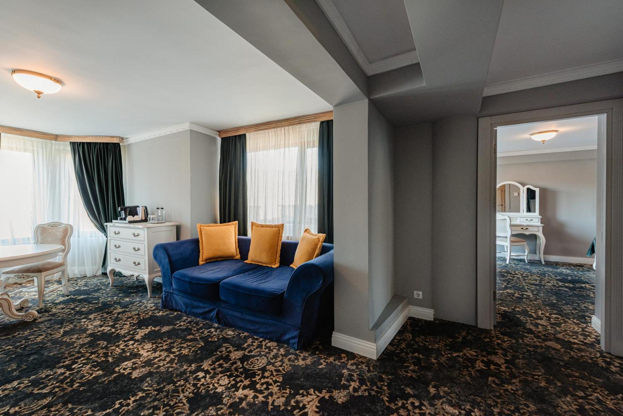 Sungarden Golf&Spa Resort Baciu  Exteriör bild